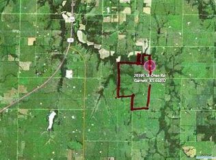 20395 SE Ohio Rd, Garnett, KS 66032