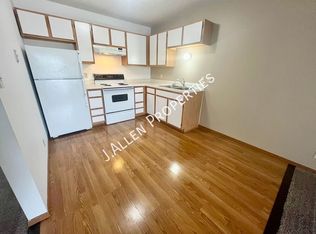 902 Riverfront Rd APT 8, Norfolk, NE 68701
