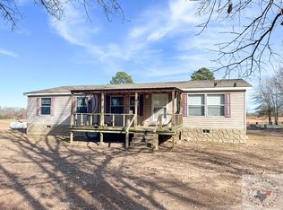 160 County Road 4242, De Kalb, TX 75559