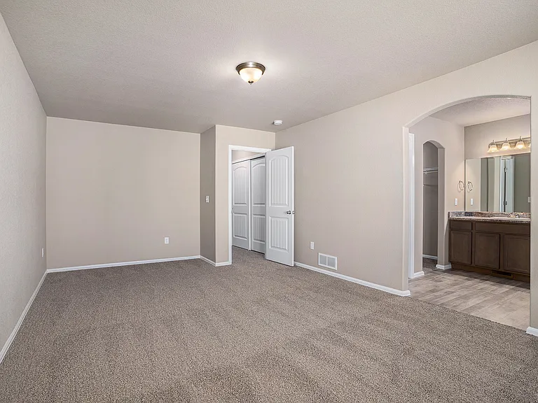 7680 Spruce Pine Grv — Photo 11