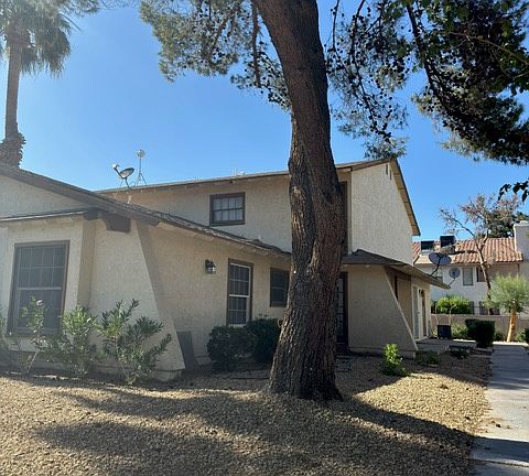 3rd image of 1316 Lorilyn Ave Unit 4