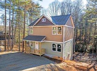 107 Mears Ridge Rd, Asheville, NC 28806