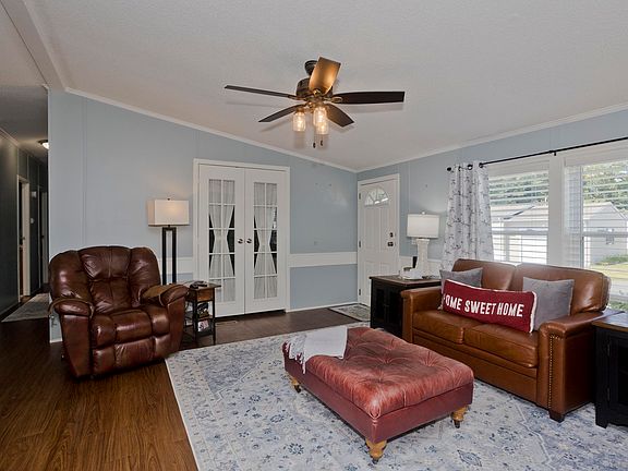 2nd image of 43 Somerset Rd