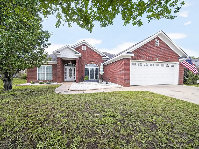 409 Lee Road 2141 — Photo 2
