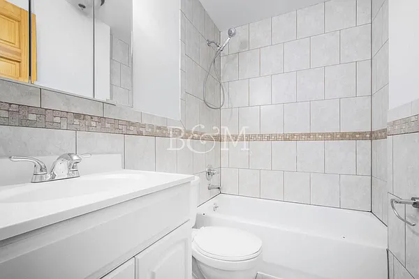 Rented by Brick&Mortar | media 31