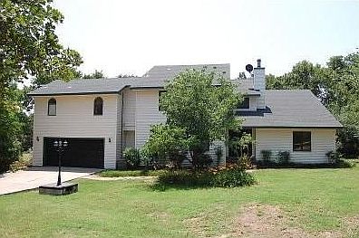 1st image of 1911 Lakeview Cir