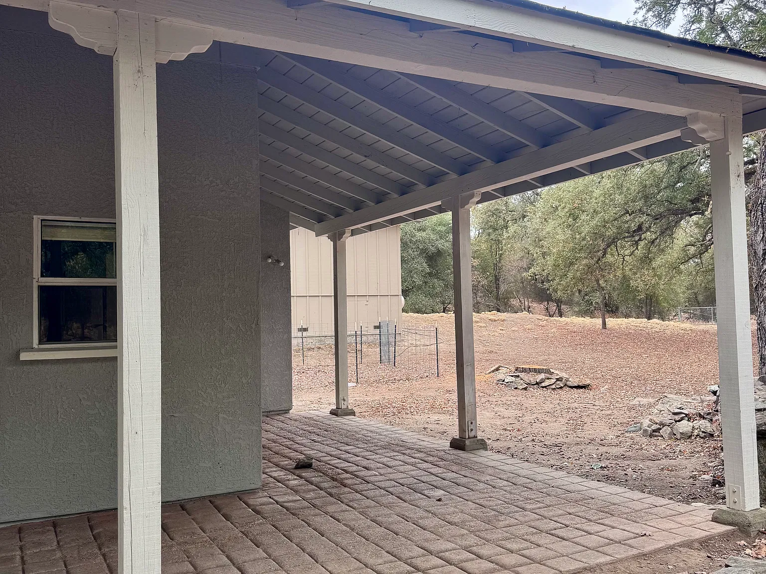 3 bed, 1.5 bath, $1,800 — Photo 2