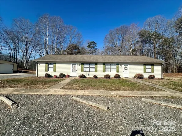 105 Whippoorwill Ridge Dr, Lincolnton, NC 28092