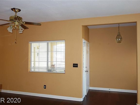5th image of 104 Topsail Dr
