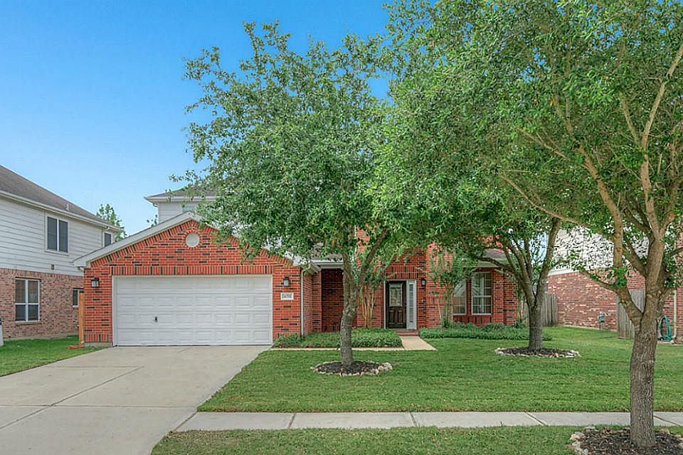 1st image of 16711 Summer Cypress Ct