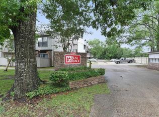 1304 E Bayou Pkwy APT 4D, Lafayette, LA 70508