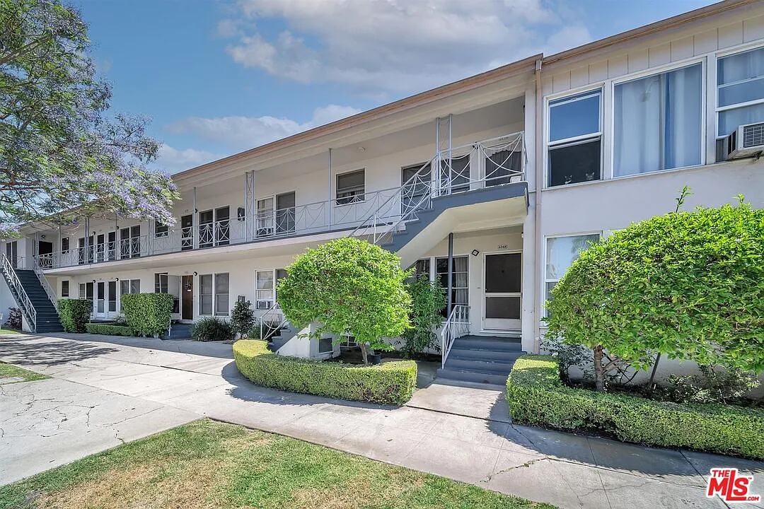 1 bed, 1.0 bath, $1,995 — Photo 1