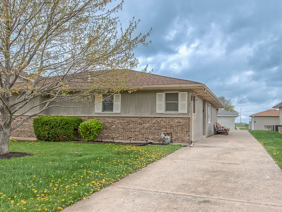 1st image of 2512 Live Oak Dr