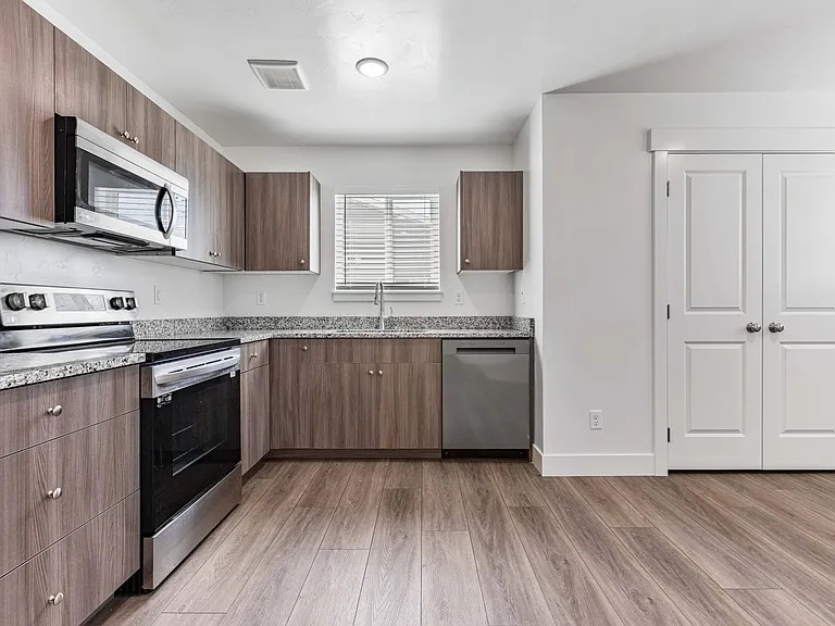 6212 Freedom Cir #1-4 — Photo 10
