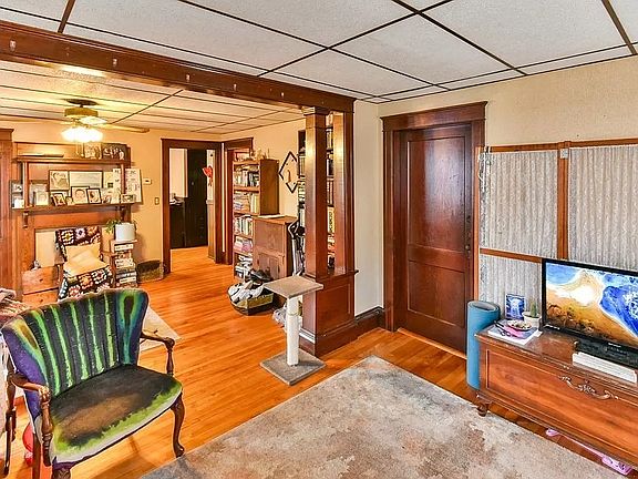 4th image of 45 Andover St APT 1