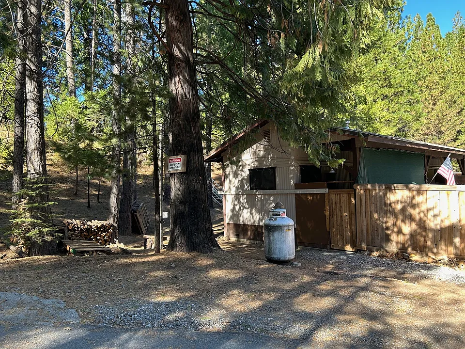 1470 Linebaugh Rd