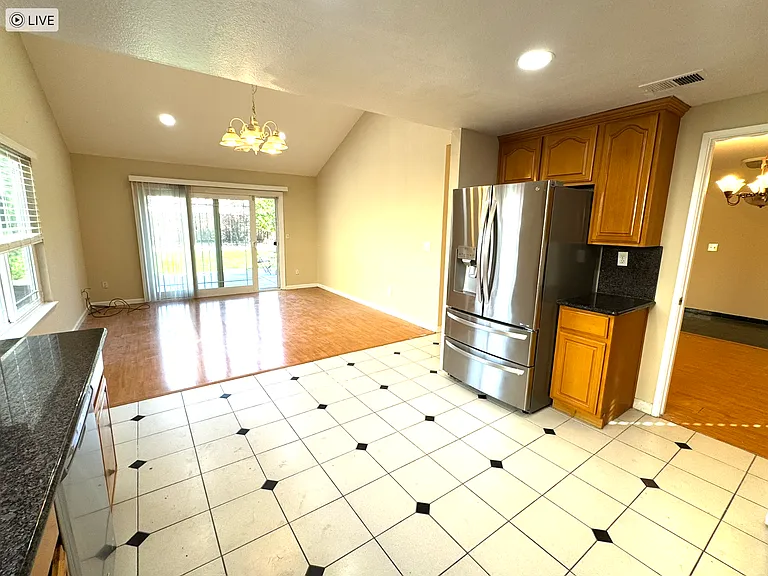 3214 Yellowleaf Ct — Photo 16