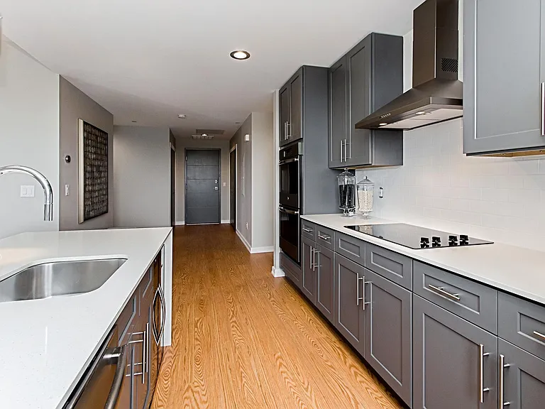 65 E Elizabeth Ave — Photo 5