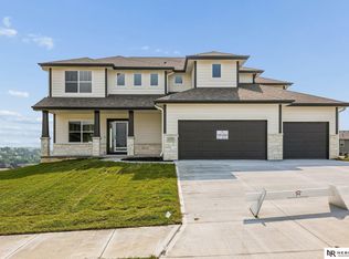 11103 N 161st Ave, Bennington, NE 68007