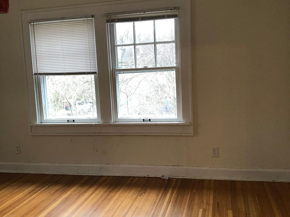 Front bedroom