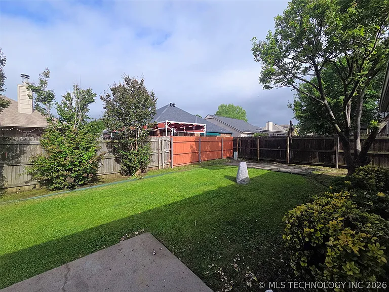 7434 S 95th East Ave — Photo 30