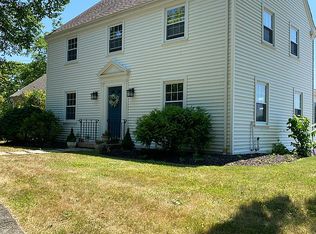 588 Leetes Island Rd, Guilford, CT 06437