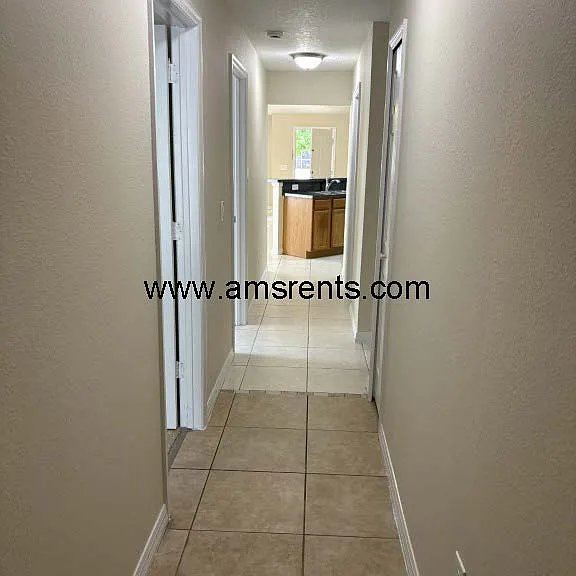 539 Albatross Dr #B — Photo 25