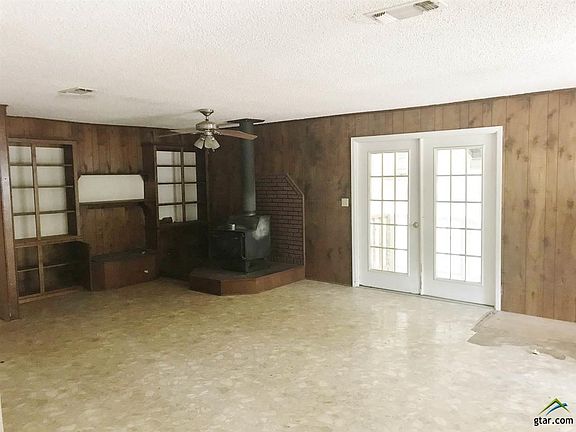2nd image of 524 County Road 2857