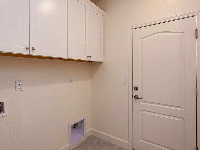 1260 Grey Owl Dr — Photo 13