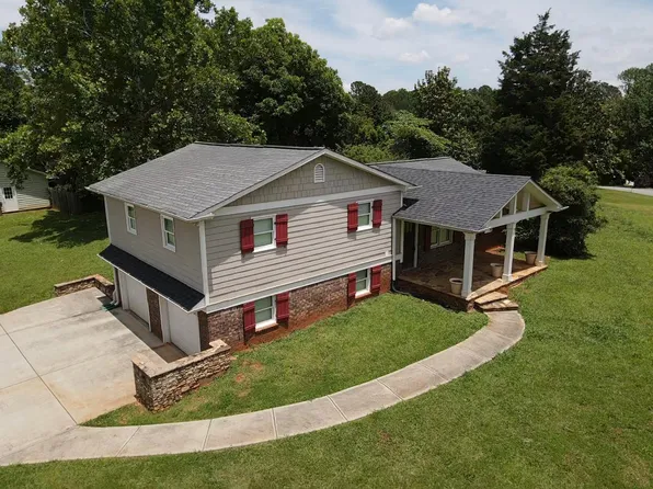 3206 Sage Dr, Marietta, GA 30066