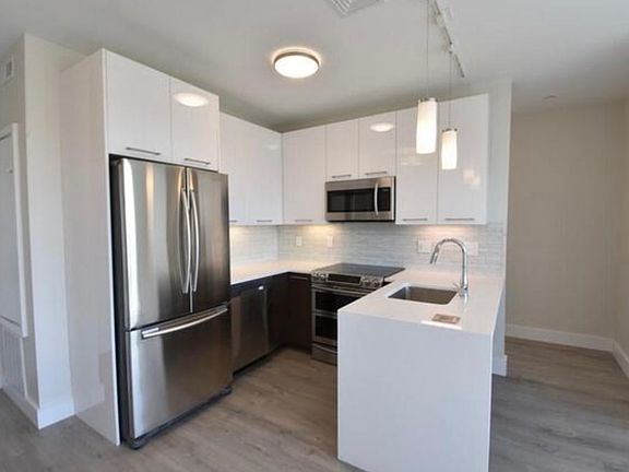 2nd image of 70 Bremen St #501