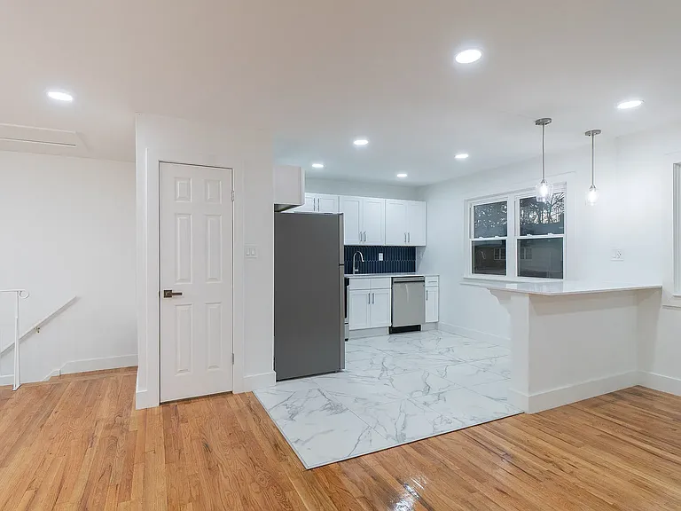 501 Adams Ln #6H — Photo 9