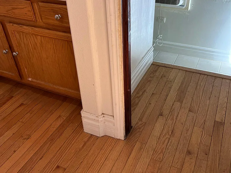 639 Georgia St — Photo 33