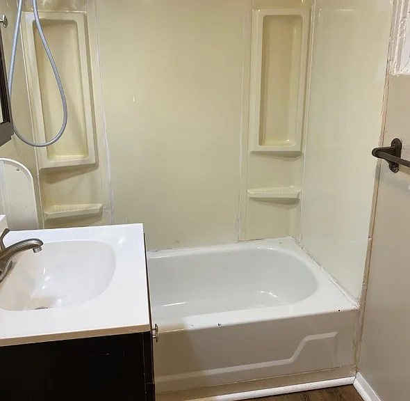 411 N Centennial St — Photo 10