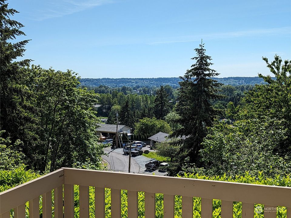 1st image of 4912 110th Avenue Ct E #3