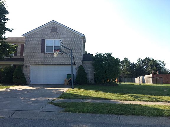 3rd image of 832 Stonehenge Way