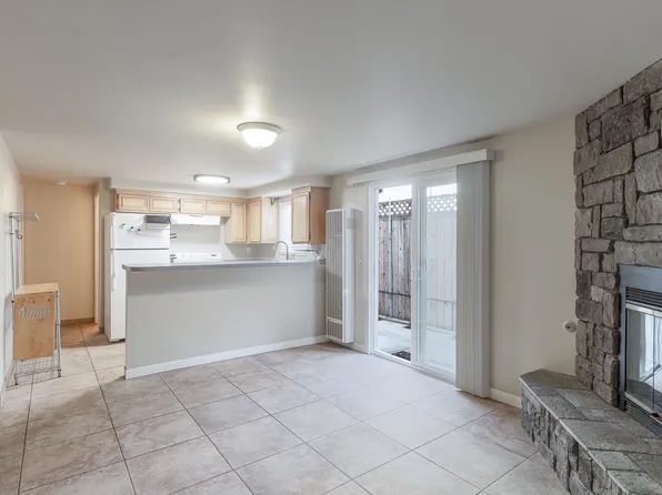 132 Hollywood Ave, Oxnard, CA 93035