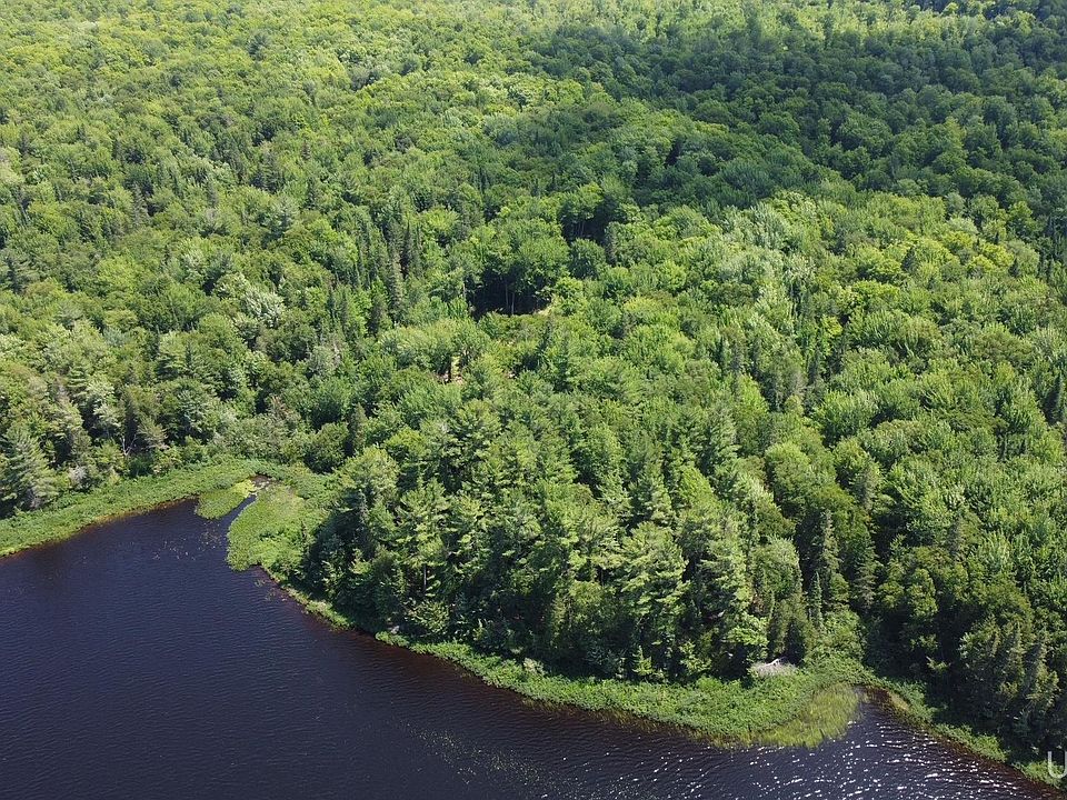 1st image of 32464 Keweenaw Pass Rd