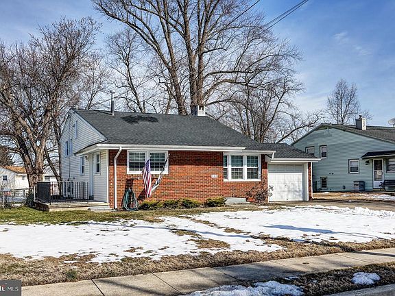 2nd image of 237 Creek Rd