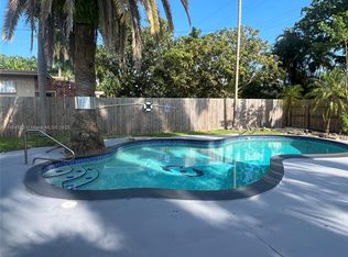 944 Polk St, Hollywood, FL 33019