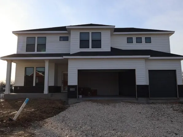 15917 116th Ave N, Osseo, MN 55369