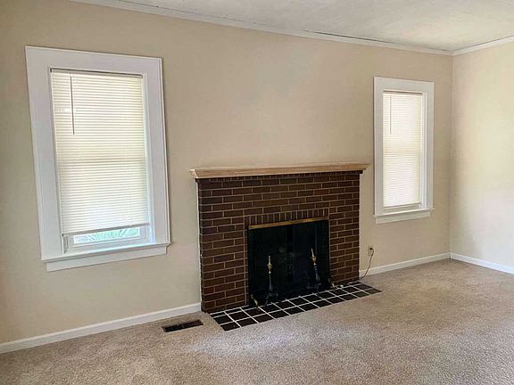 4th image of 1354 Ravenswood Dr