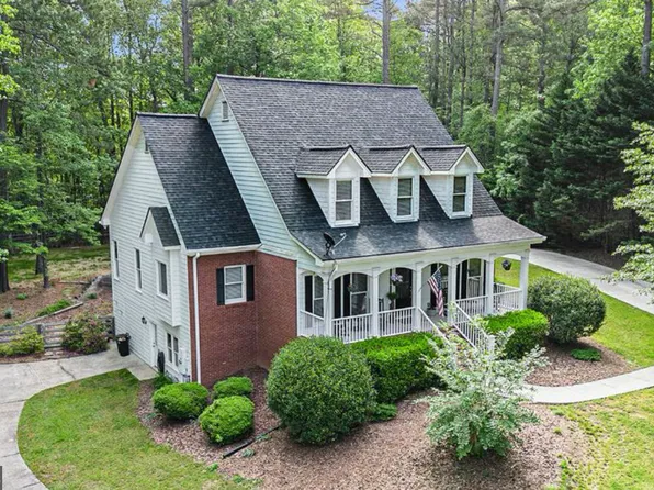 2300 Hawthorne Trce, Monroe, GA 30655