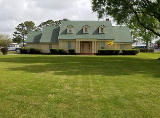 135 N Barrios St, Lockport, LA 70374