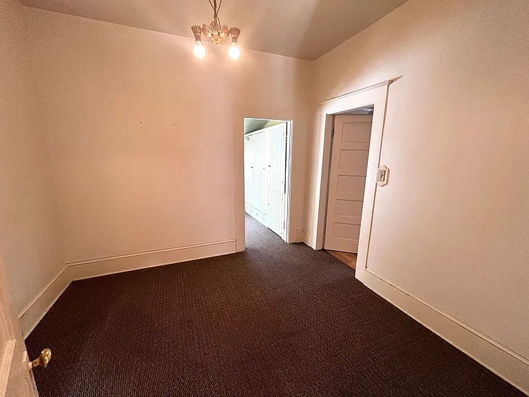 4053 SE Boise St — Photo 11