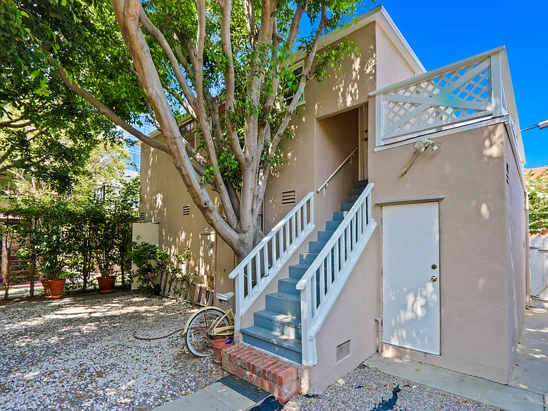 9965 1/2 Durant Dr #1/2 — Photo 2