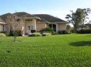 2193 SE Dolphin Rd, Port St Lucie, FL 34952