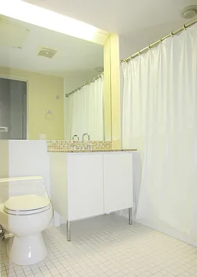 Rented by Keller Williams NYC | media 20