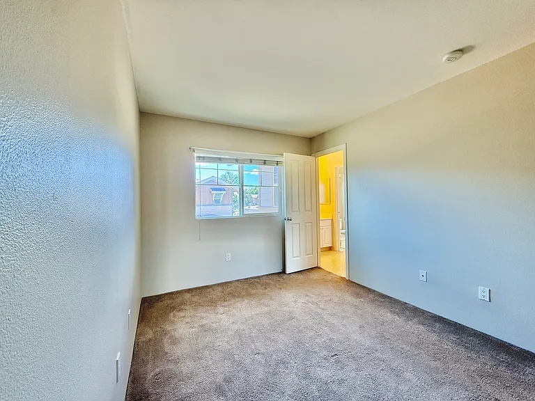 91-2071 Kaioli St #704 — Photo 36