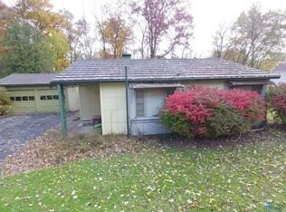 875 Summit St, Defiance, OH 43512